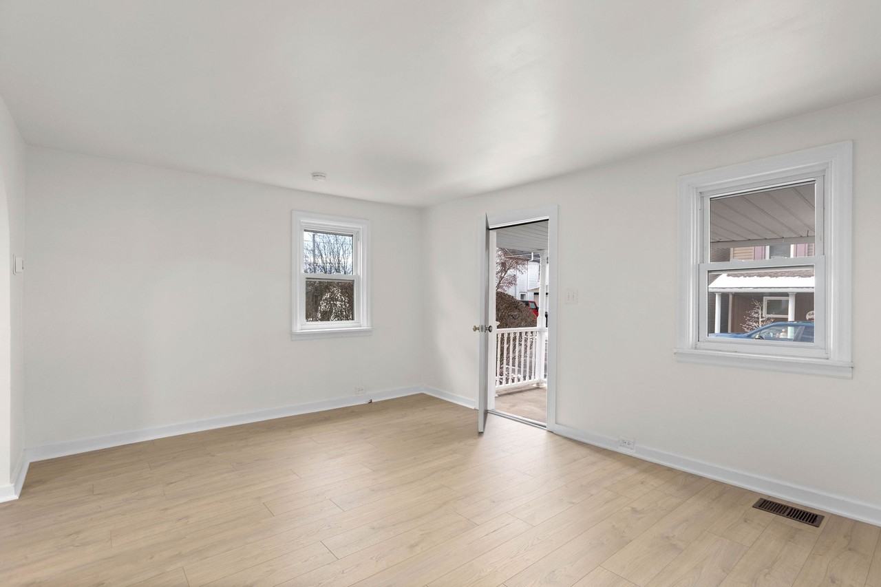 1266 Vine Street #NA - Photo 7 of 24