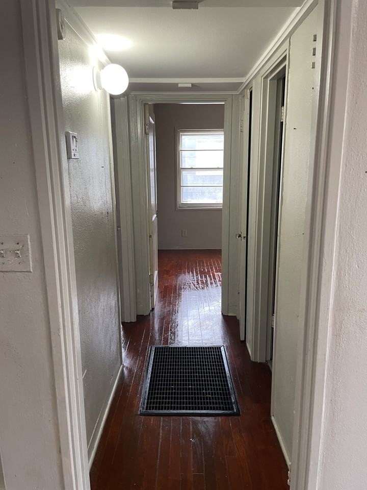 3608 35th St #NA - Photo 6 of 8