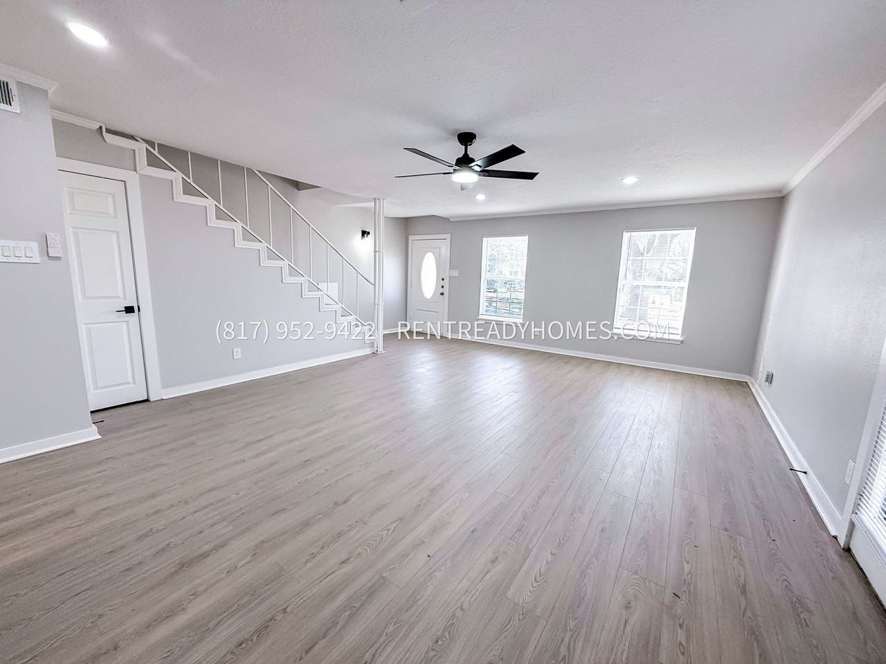 901 South Ripple Creek Drive - Photo 3 of 12