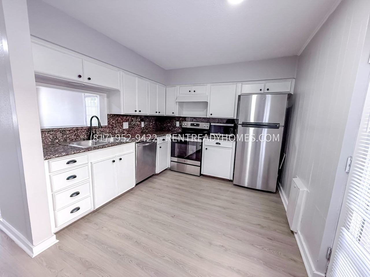 901 South Ripple Creek Drive - Photo 4 of 12