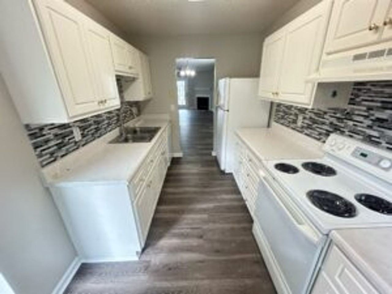 220 Deer Hound Trail - Photo 3 of 8