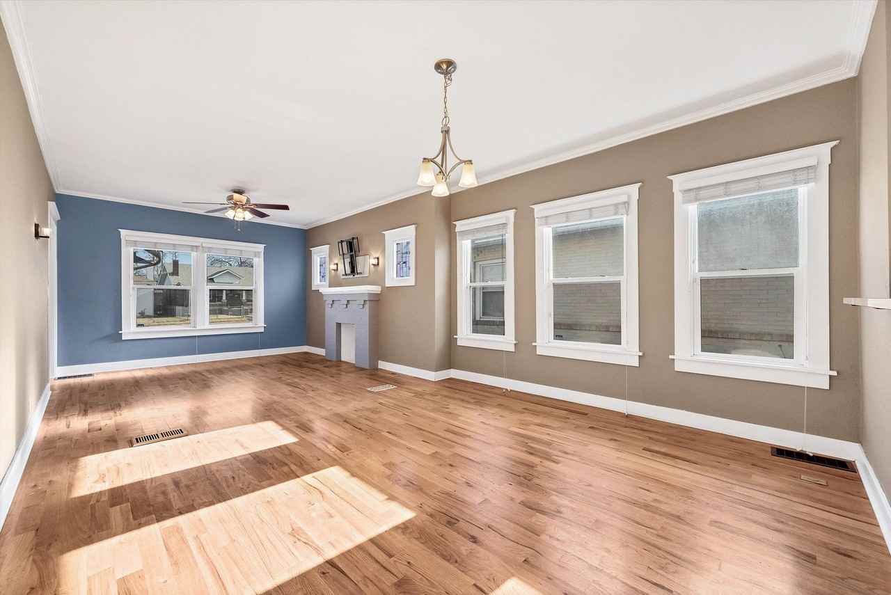 3345 Vine Street - Photo 4 of 16