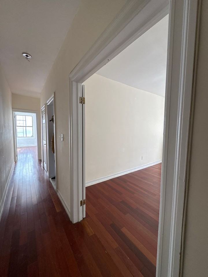 1 Arden Realty LLC - Photo 7 of 18