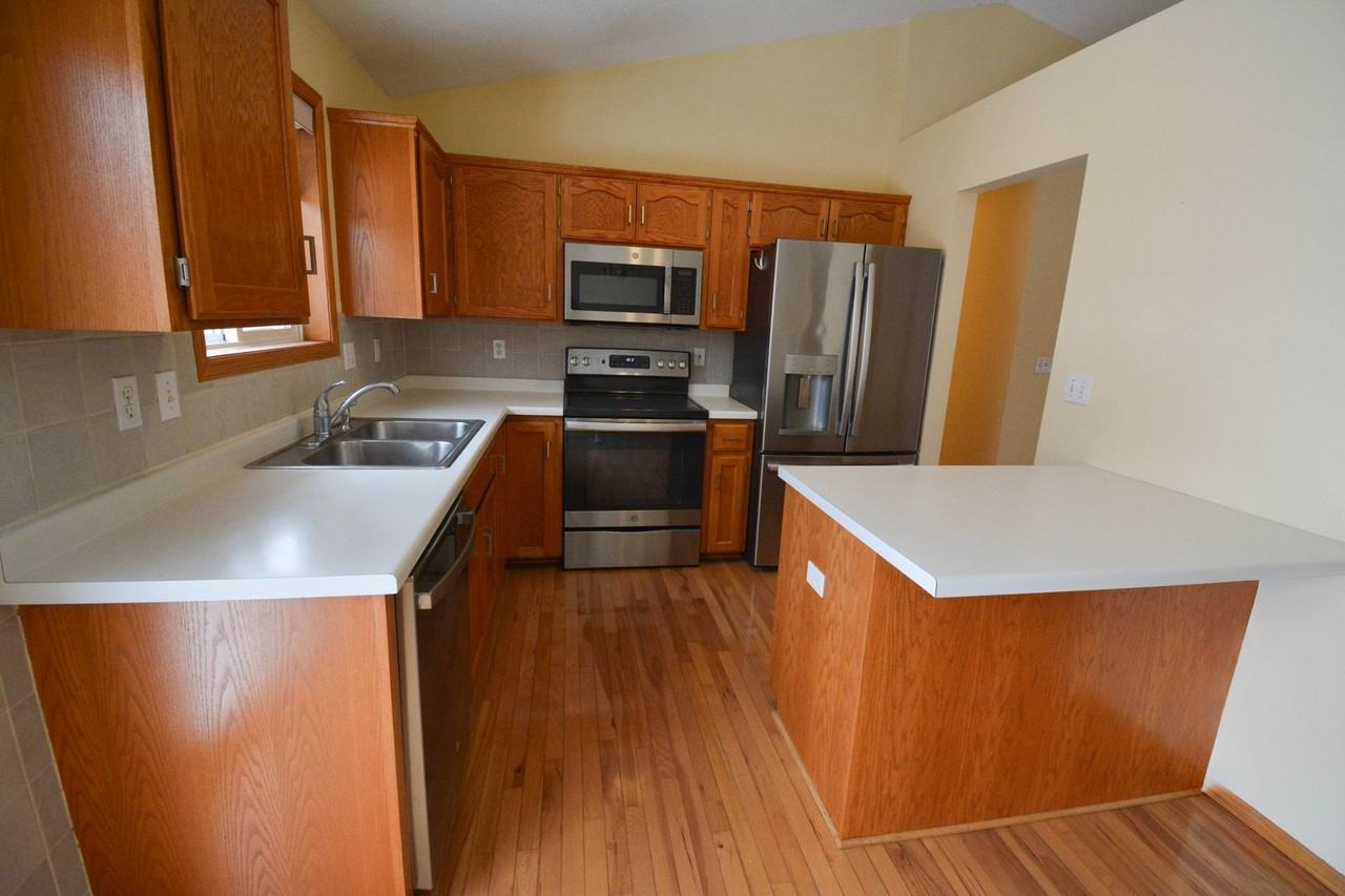 5408 Duvall Place Northwest - Photo 7 of 19