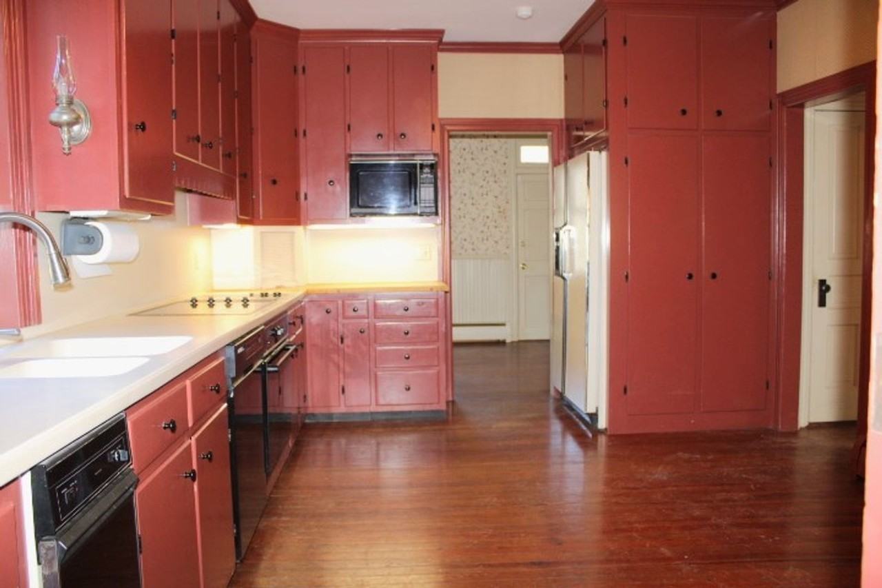 1447 Park Rd - Photo 2 of 14