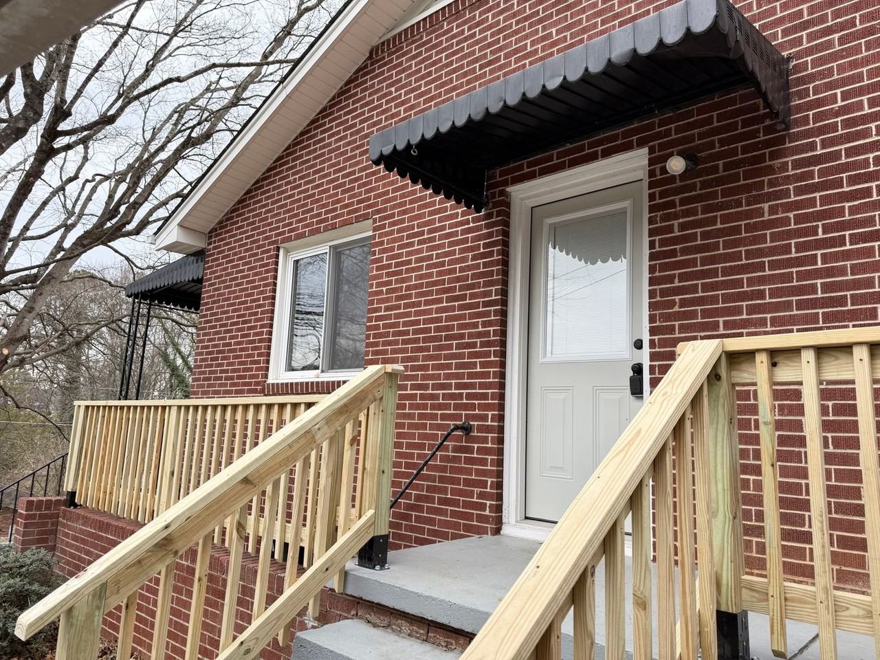 776 3rd Avenue Drive Southeast - Photo 2 of 29