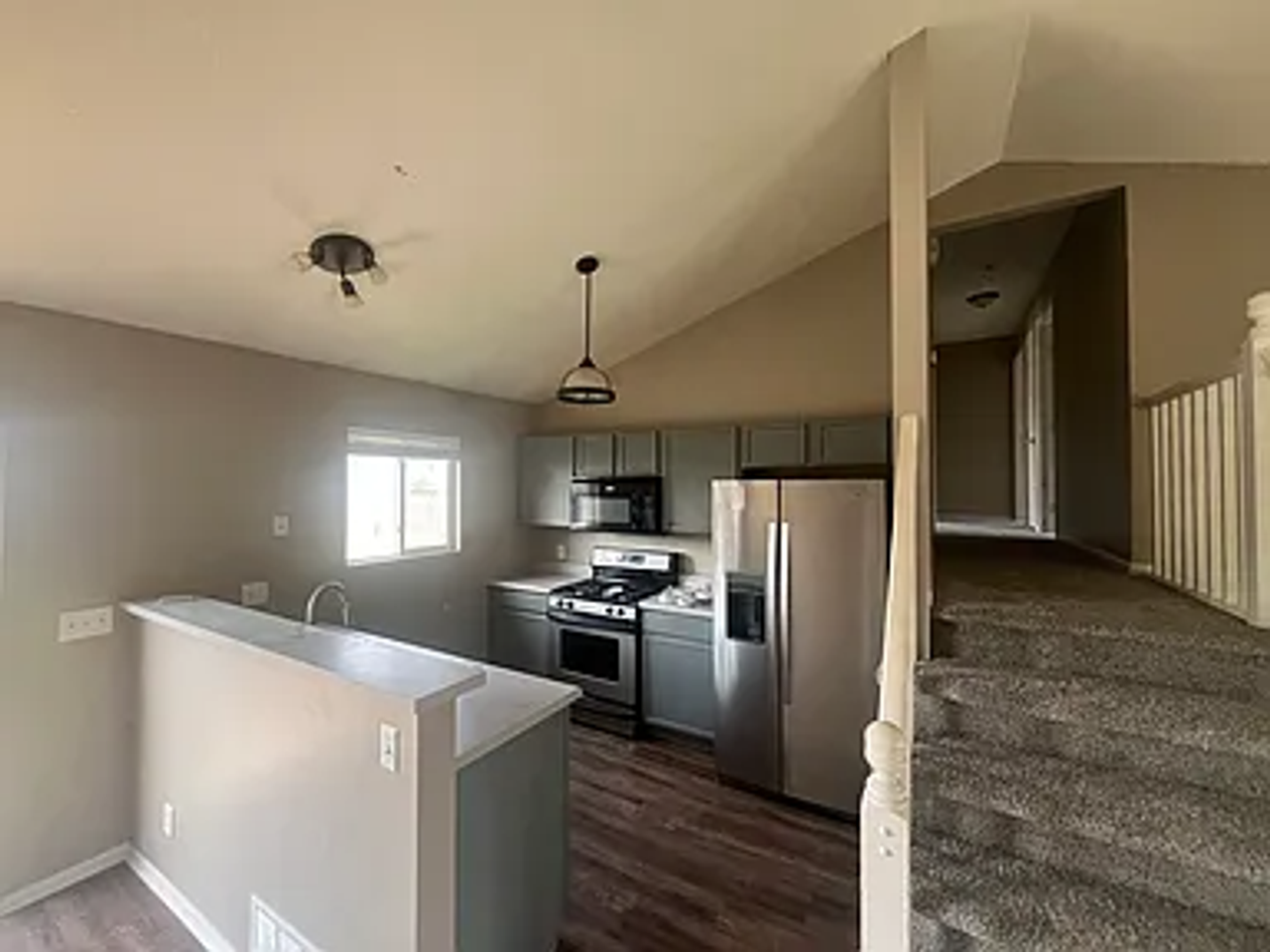 17737 Olive Street - Photo 3 of 11