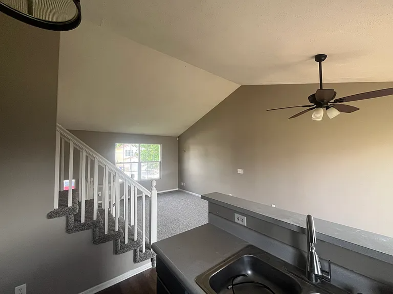 17737 Olive Street - Photo 4 of 11