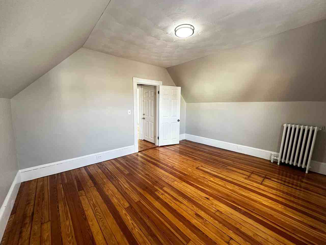 731 Carew Street - Photo 5 of 17