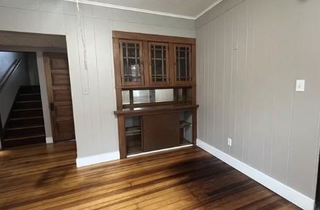 1720 Avoca St #1 - Photo 2 of 8