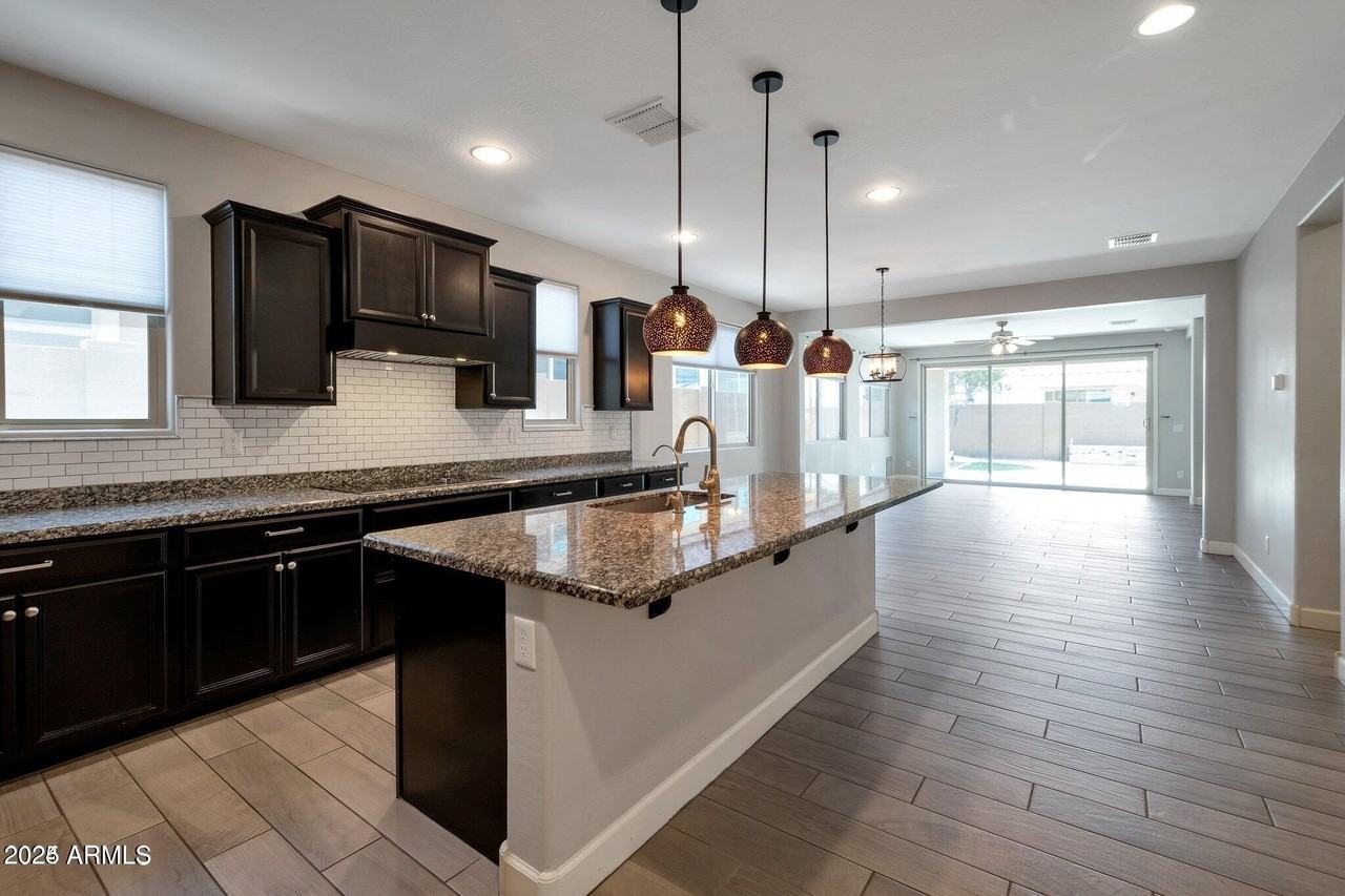 10519 East Corbin Avenue - Photo 4 of 35