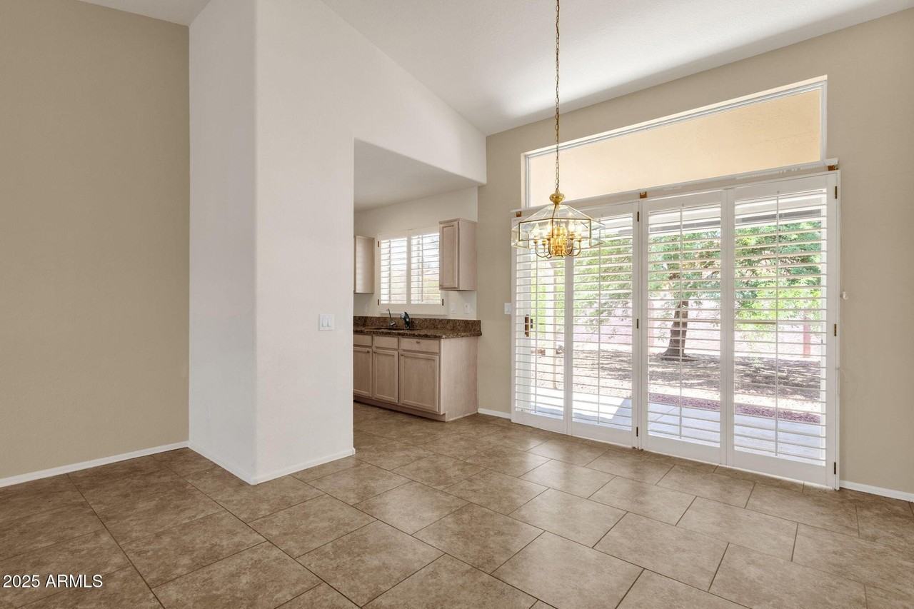 6942 Championship Drive - Photo 5 of 35