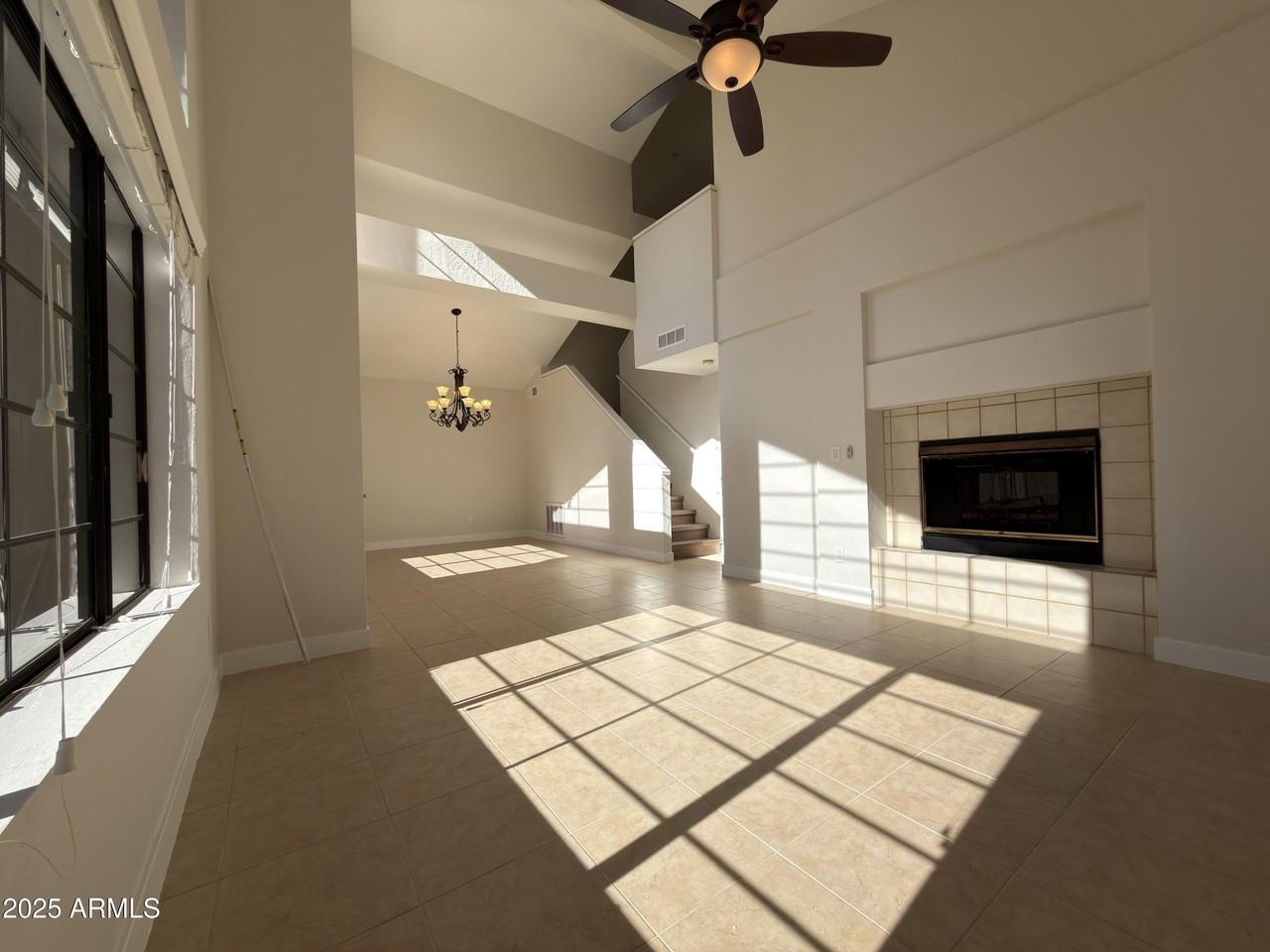 4434 E Annette Dr - Photo 4 of 30