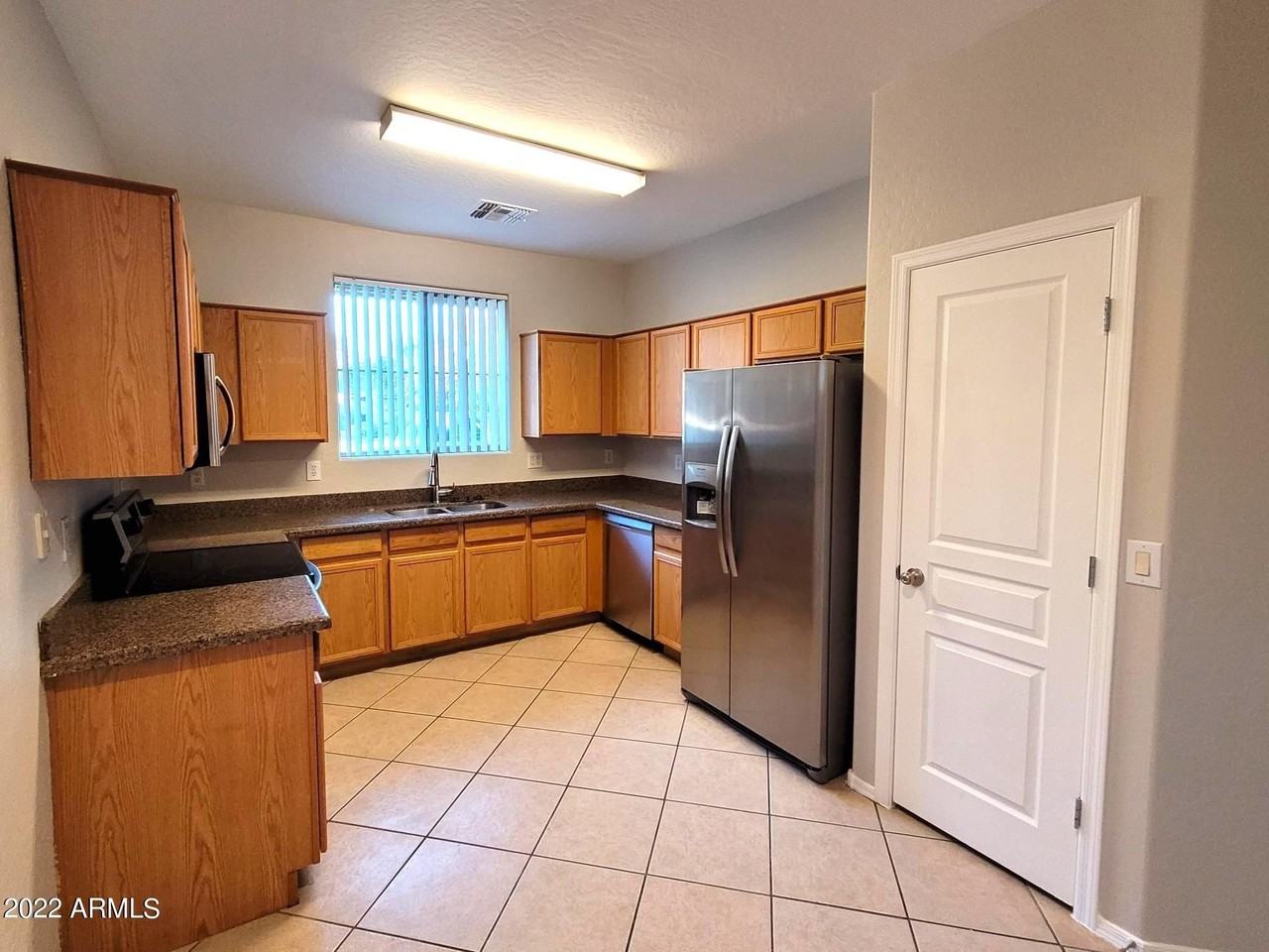 1930 East Harrison Street - Photo 4 of 31