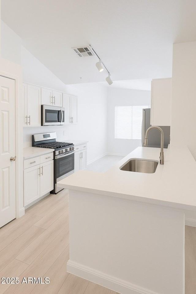 13450 103rd Place - Photo 4 of 11