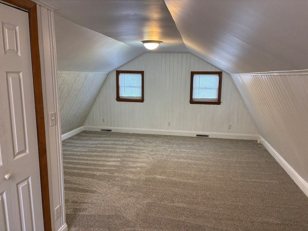 964 Sutton Road - Photo 4 of 7