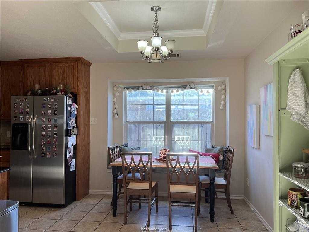 935 Crystal Dove Avenue - Photo 5 of 19