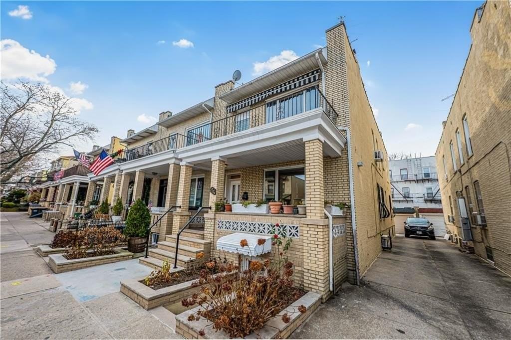 534 81st Street #1 - Photo 3 of 21