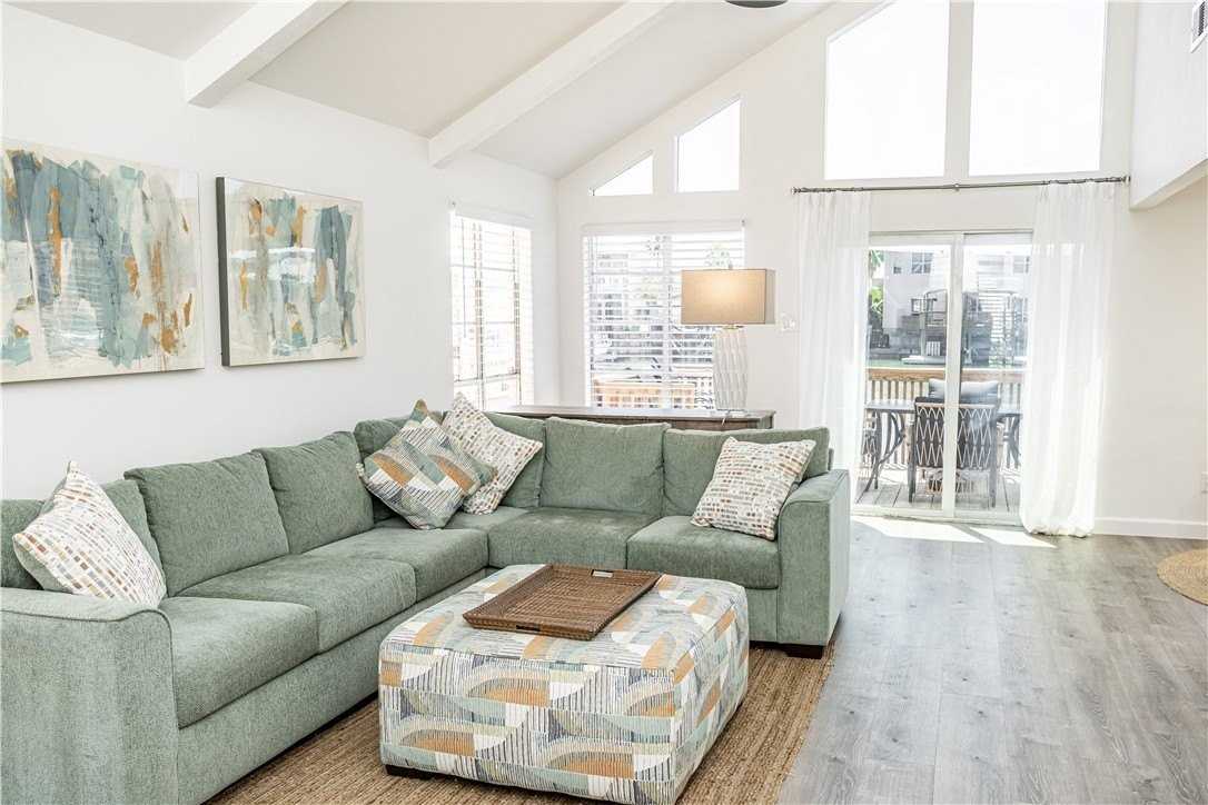 13733 A La Entrada St - Photo 3 of 22