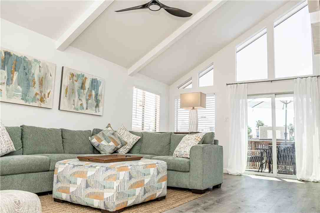 13733 A La Entrada St - Photo 4 of 22