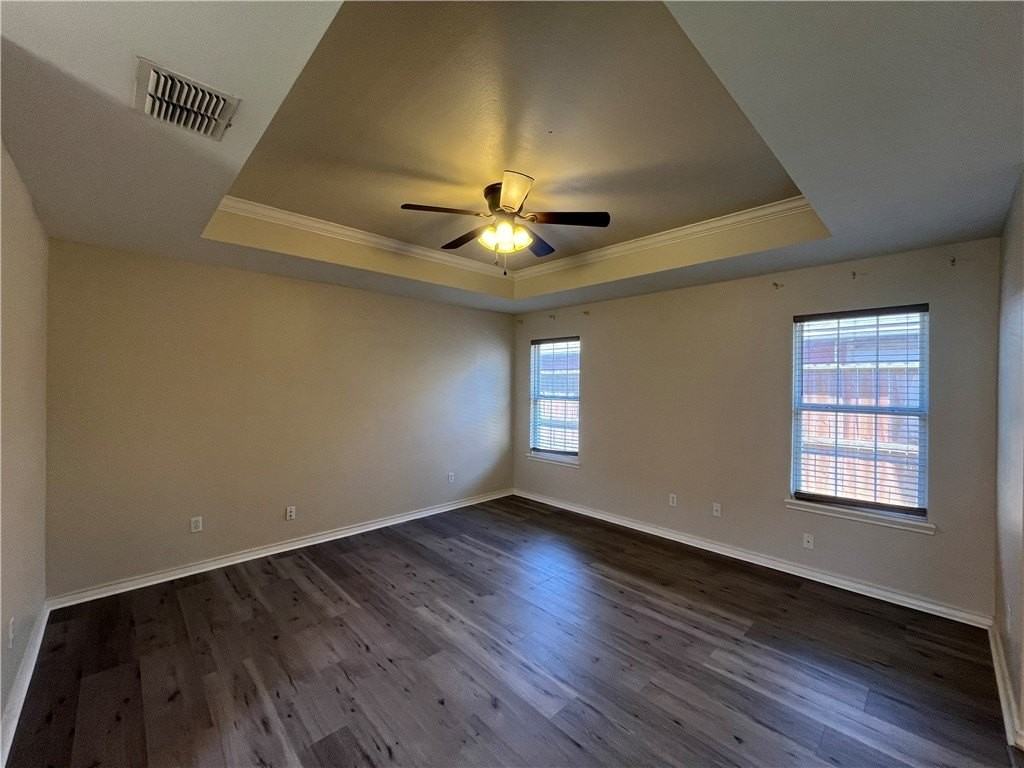 1838 El Monte Street - Photo 3 of 26