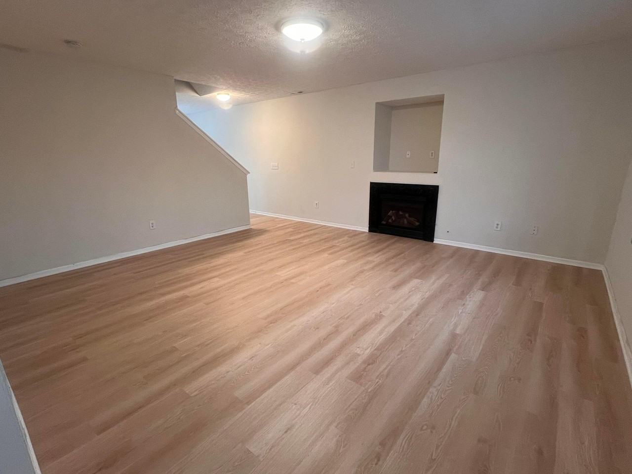 133 Feathertip Lane - Photo 3 of 14