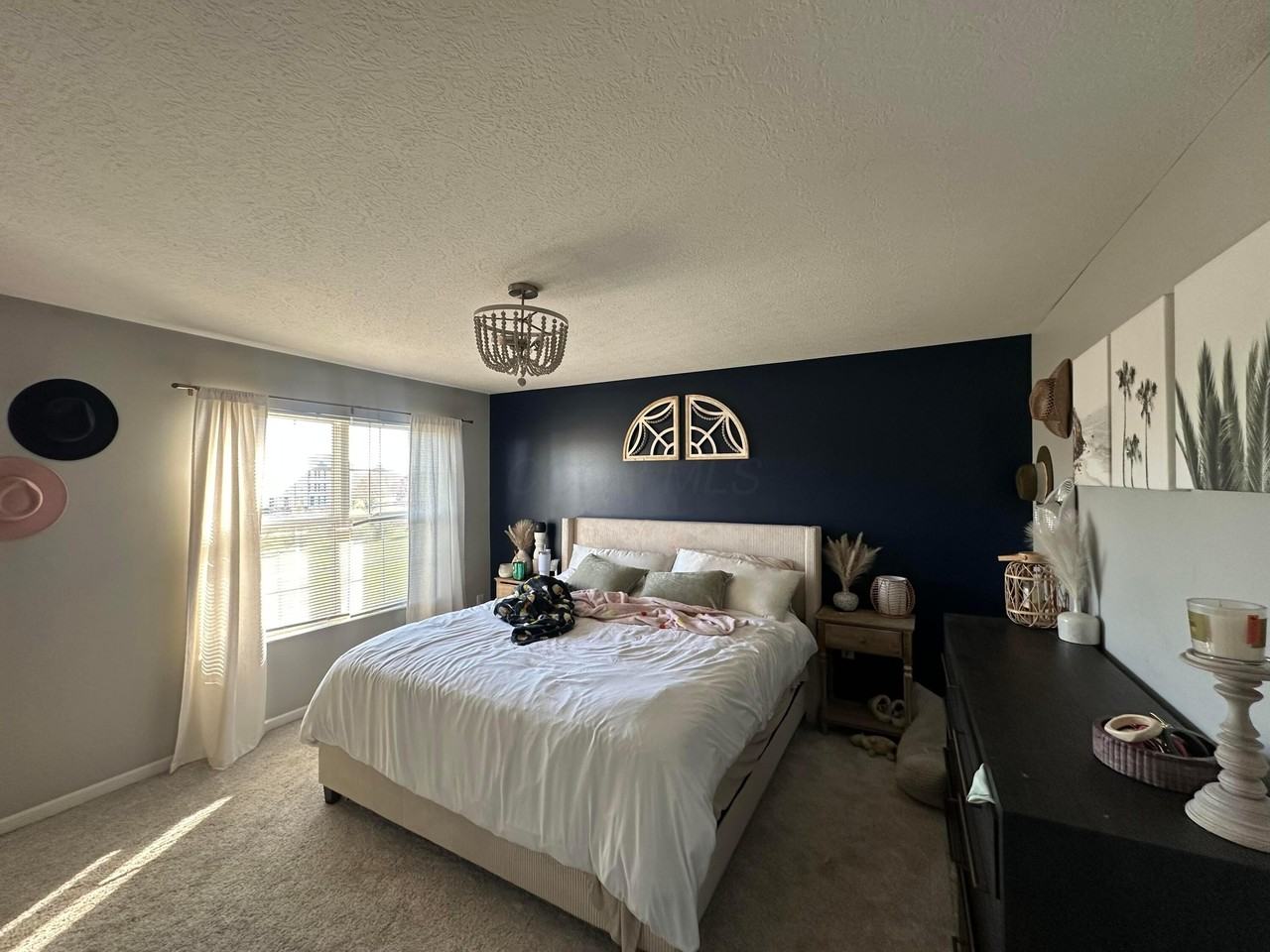 6002 Andrew John Drive - Photo 4 of 11