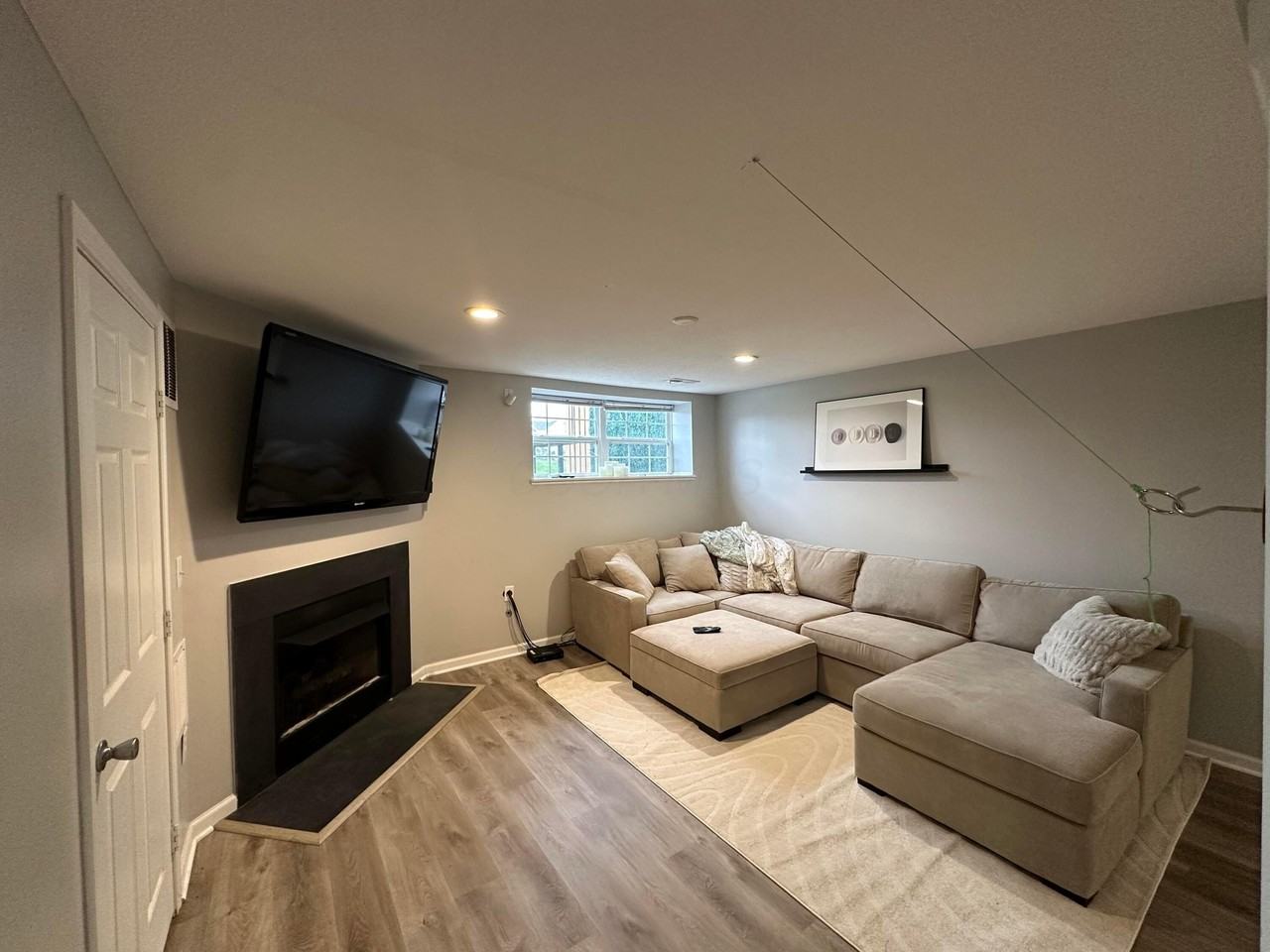 6002 Andrew John Drive - Photo 5 of 11