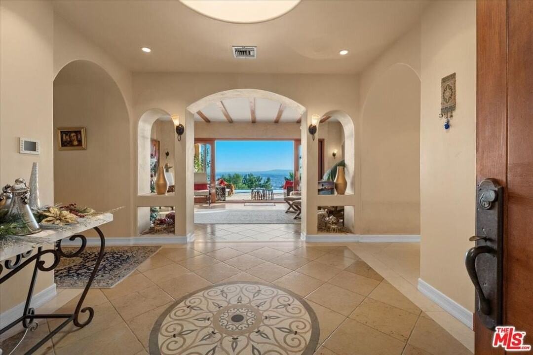 1740 Carla Rdg - Photo 6 of 36