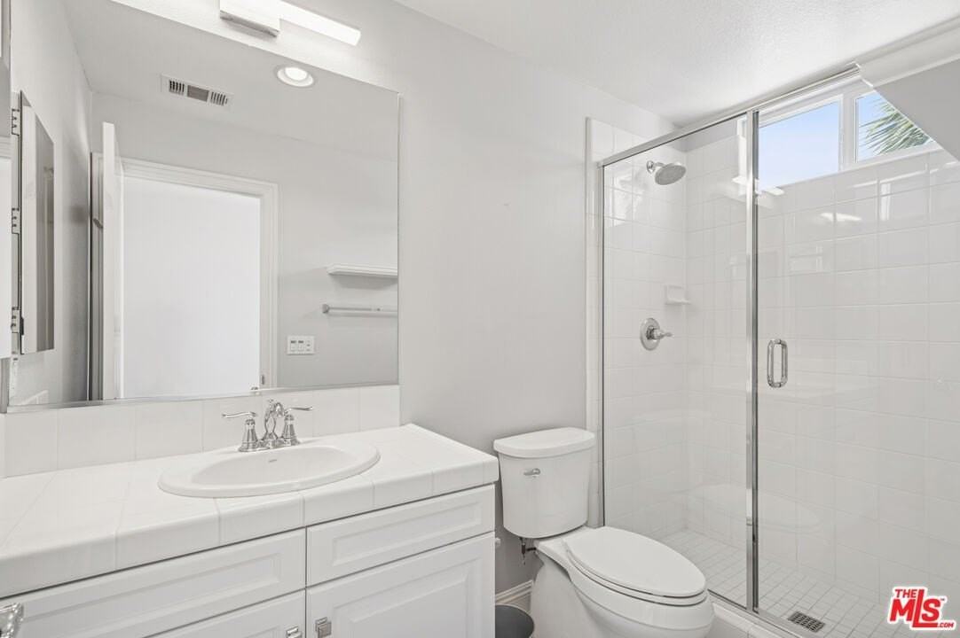 20295 Estuary Ln - Photo 6 of 25