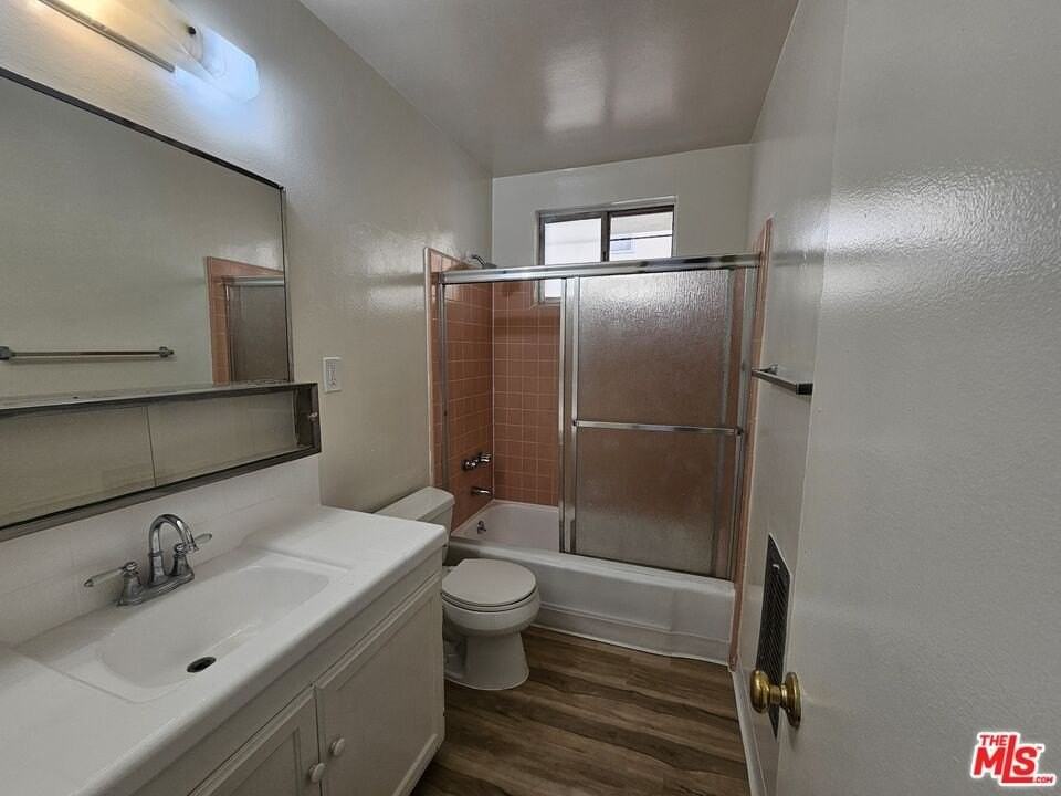 928 North Ogden Drive #9 - Photo 6 of 12