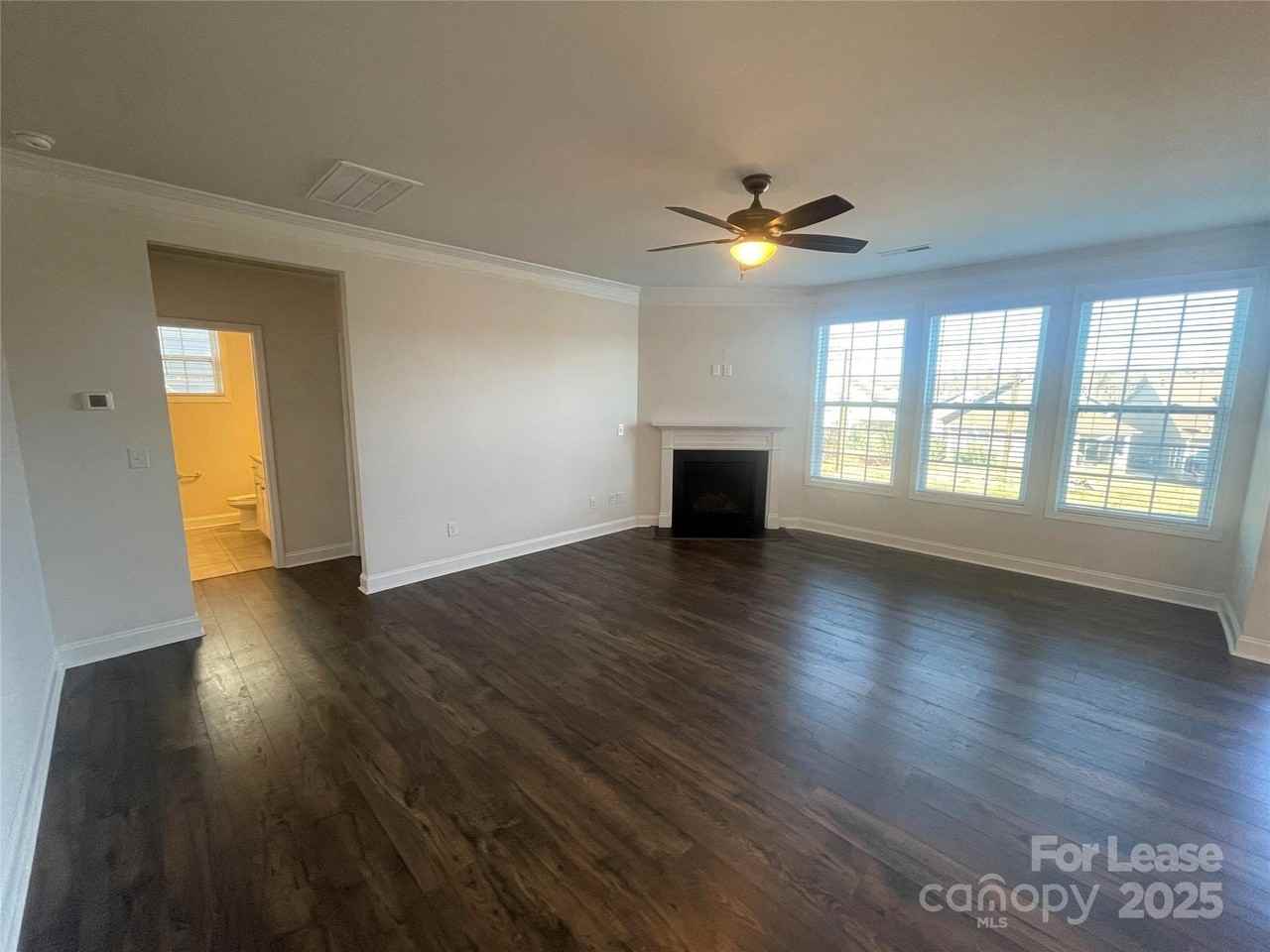 3025 Burnello Ct - Photo 5 of 20