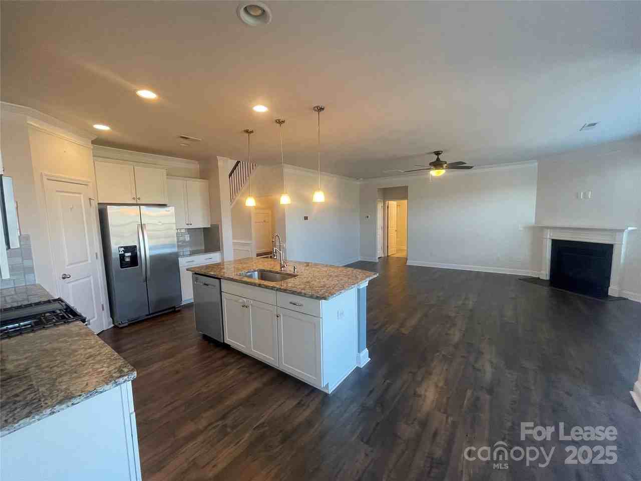 3025 Burnello Ct - Photo 6 of 20