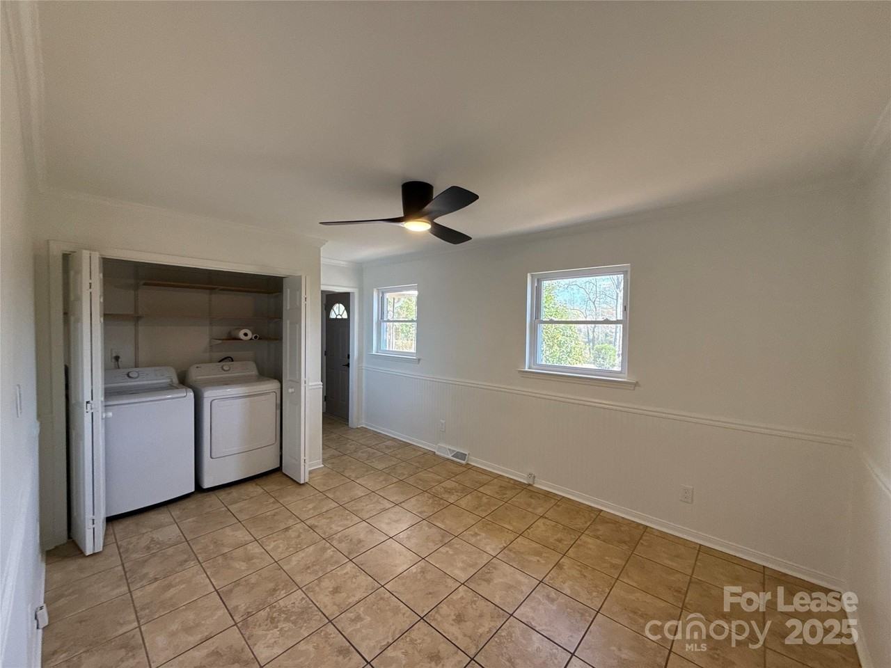 1928 Russell Avenue - Photo 4 of 11