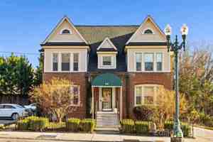 featured image of 49 Corban Ave Sw Apt 6 #6