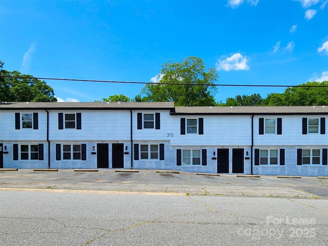 315 Hamilton Drive Northeast #5 - Photo 2 of 24