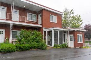 featured image of 195 South Broadway #9