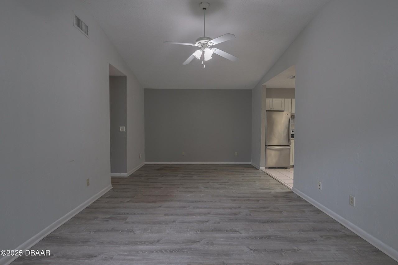 6175 Sequoia Dr - Photo 6 of 14