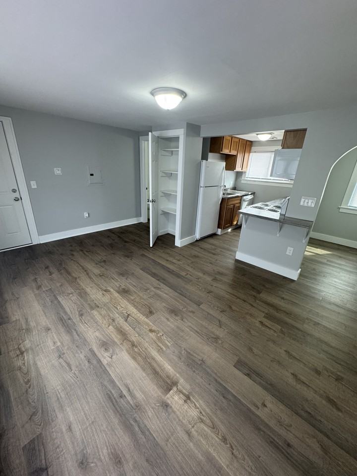 4 Elm Street #4 - Photo 4 of 9