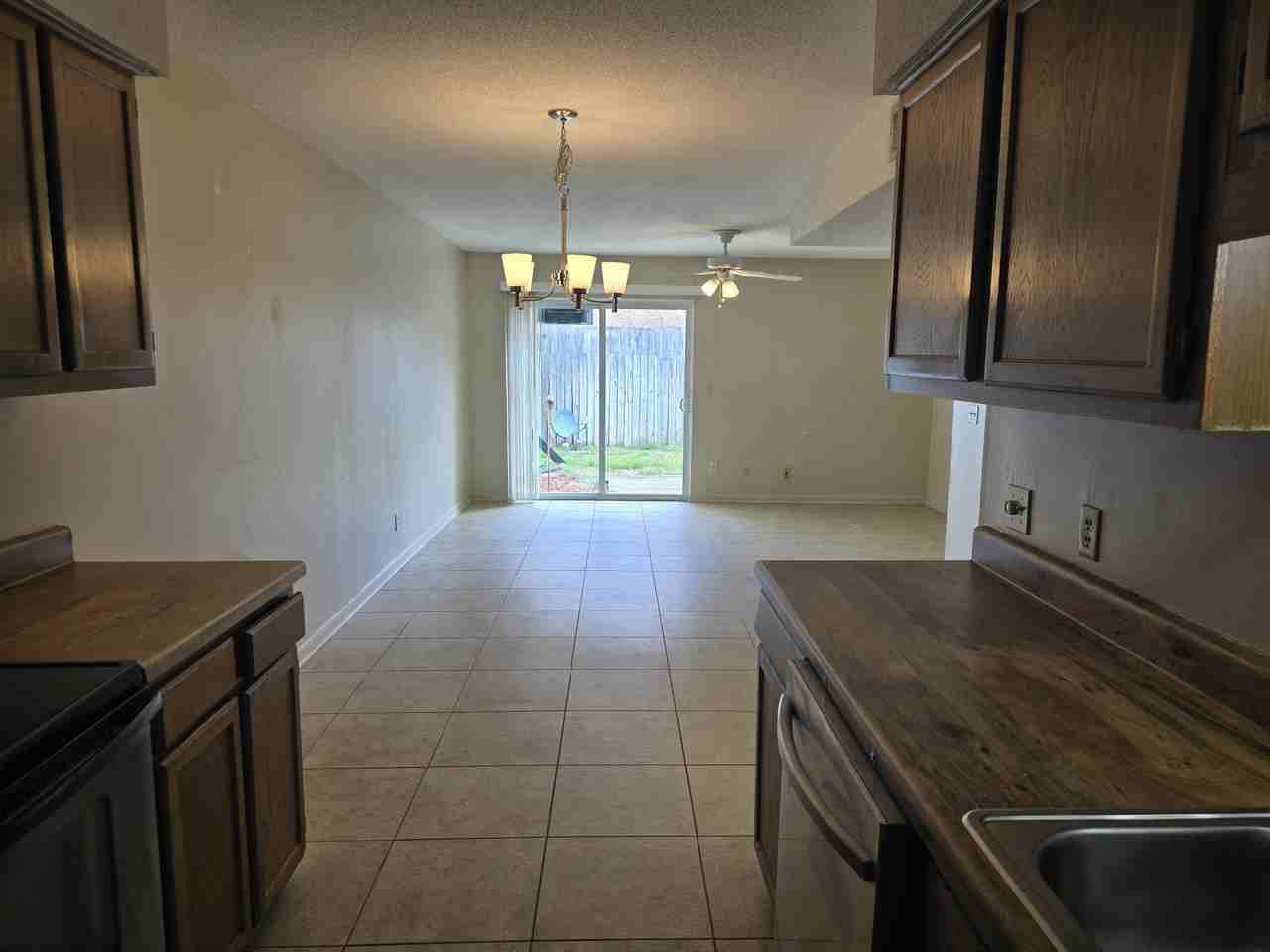 206 East Michigan Avenue #5 - Photo 6 of 32