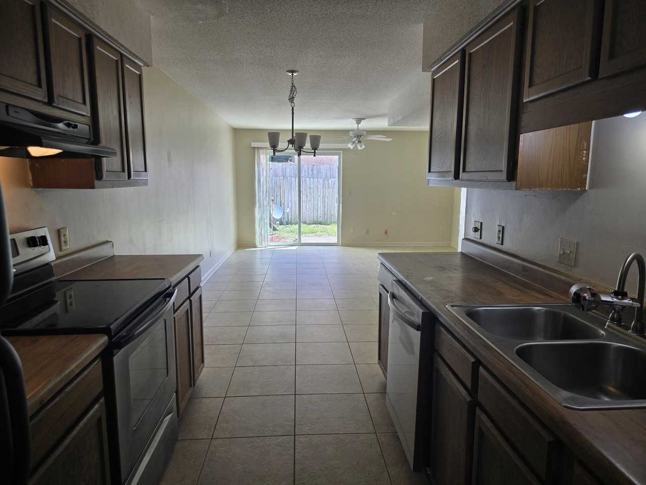 206 East Michigan Avenue #5 - Photo 4 of 32