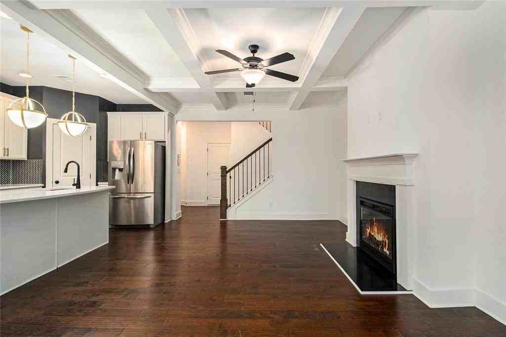 2249 Mulsanne Dr - Photo 6 of 30