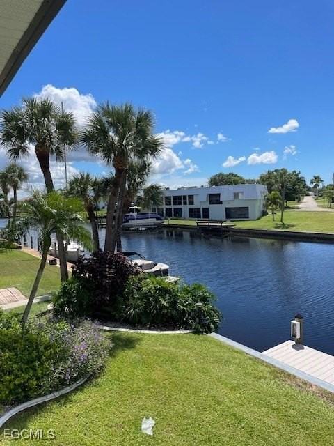 632 Victoria Drive #201 - Photo 3 of 17