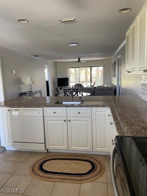 632 Victoria Drive #201 - Photo 6 of 17