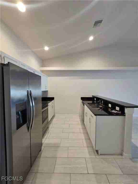 3026 Skyline Boulevard - Photo 4 of 20