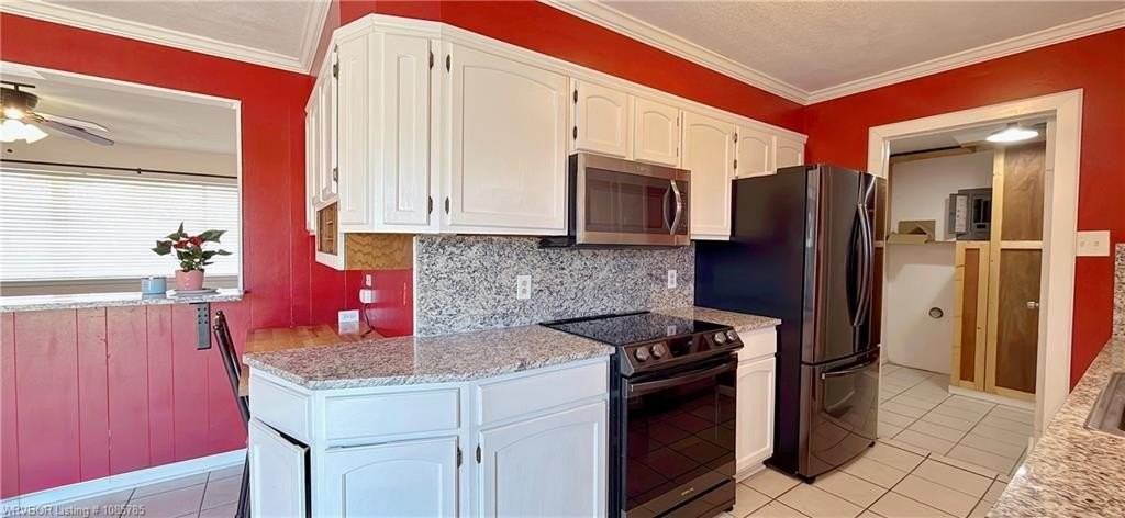 218 Baylor Circle - Photo 4 of 27