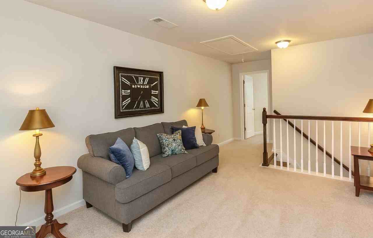 2816 Ellis Pointe Avenue #50 - Photo 4 of 5