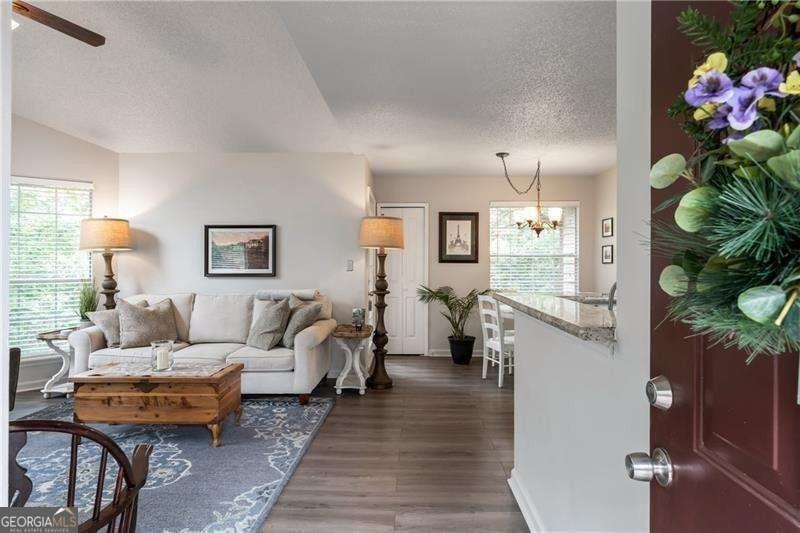 509 Cypress Pointe St - Photo 3 of 18