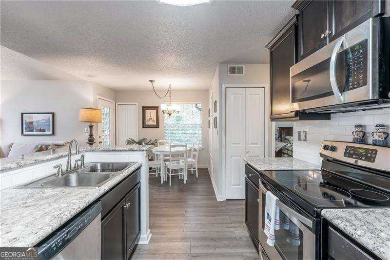 509 Cypress Pointe St - Photo 6 of 18