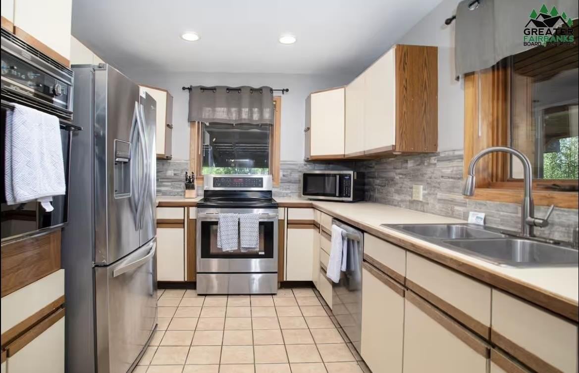 621 Roberts Roost Rd - Photo 7 of 21